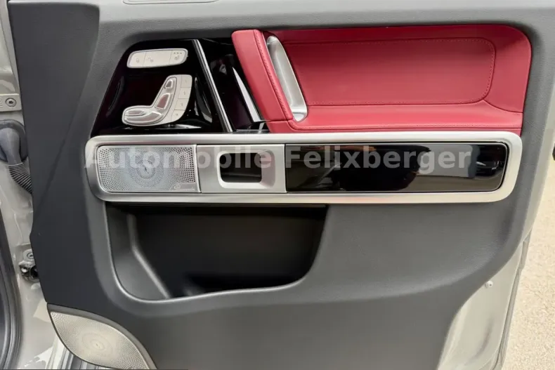Mercedes-Benz G 450 (Clasa G) din 2024 cu 9.800 km - oferta MER217707 - foto 13