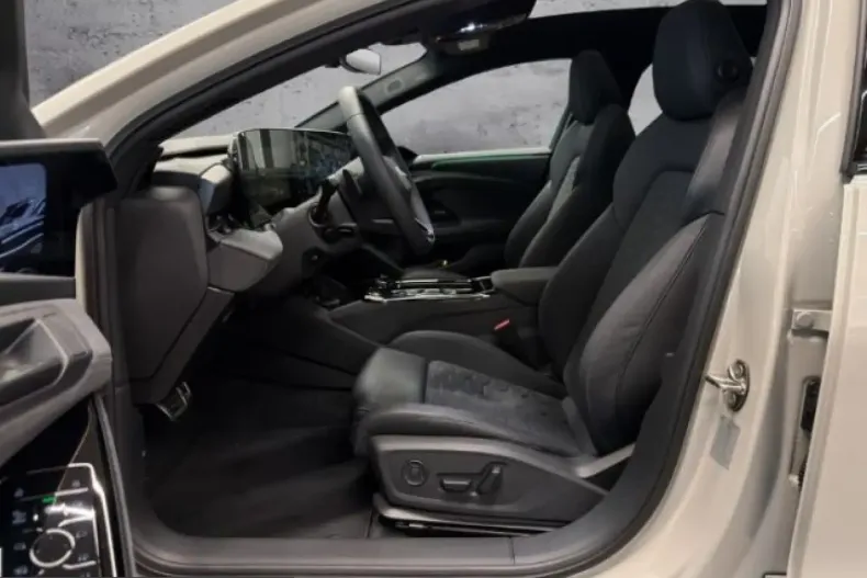Audi A6 e-tron din 2025 cu 8.500 km - oferta AUD217721 - foto 7