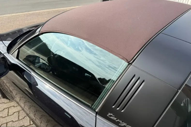 Porsche 992 din 2025 cu 4.272 km - oferta POR217723 - foto 2