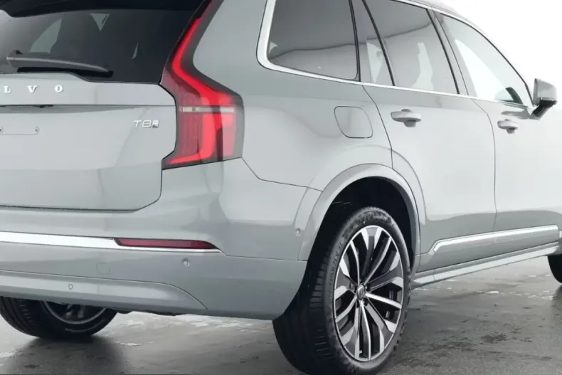 Volvo XC90 din 2025 cu 8.650 km - oferta VOL217727 - foto 3