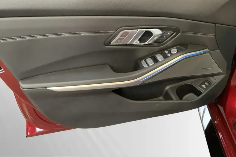 BMW M3 (Seria 3) din 2025 cu 9.990 km - oferta BMW217729 - foto 12