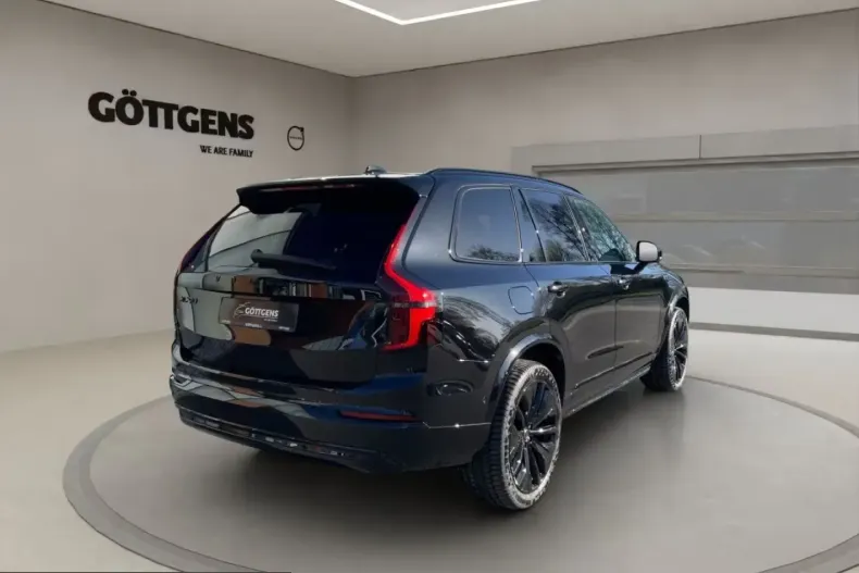Volvo XC90 din 2026 cu 25 km - oferta VOL217730 - foto 2