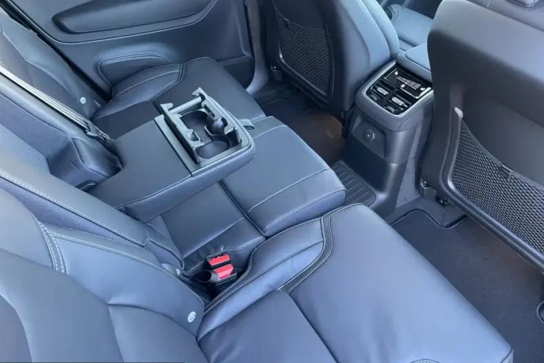 Volvo XC90 din 2026 cu 25 km - oferta VOL217730 - foto 18