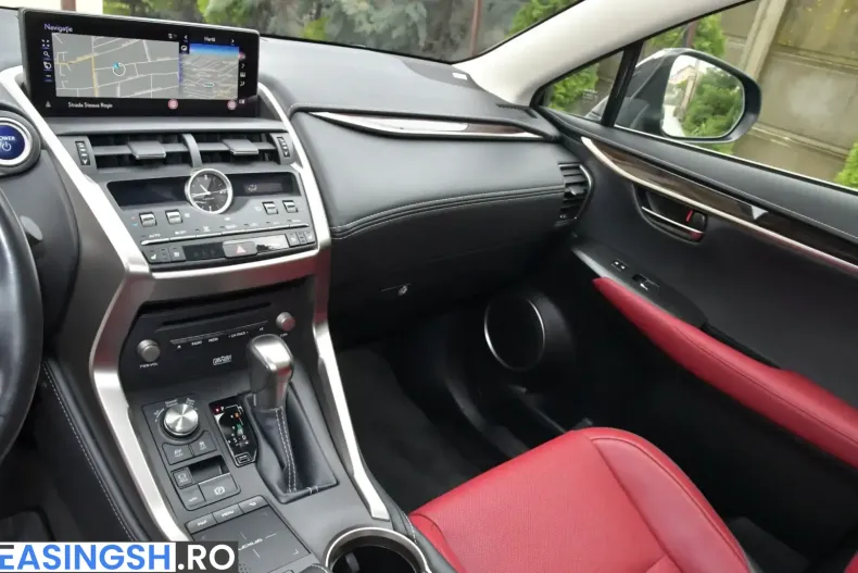Lexus NX 300 din 2021 cu 6.600 km - oferta LEX217733 - foto 9