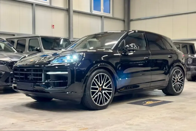 Porsche Cayenne din 2026 cu 0 km - oferta POR217742 - foto 3