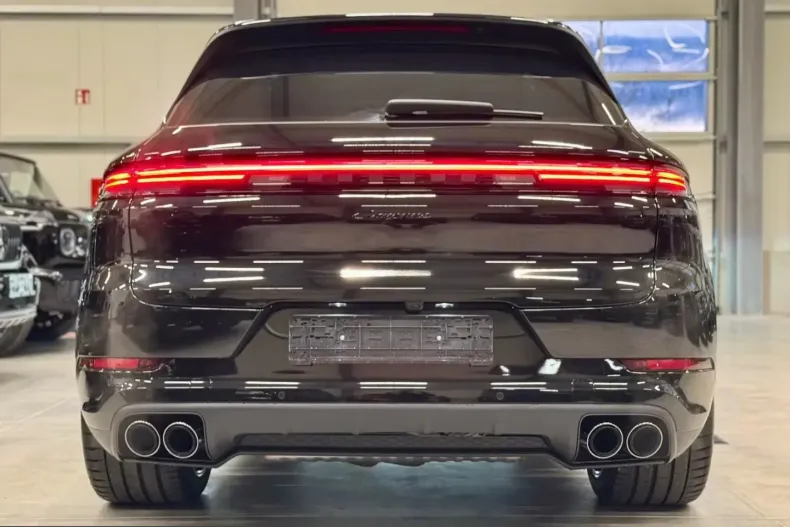 Porsche Cayenne din 2026 cu 0 km - oferta POR217742 - foto 10