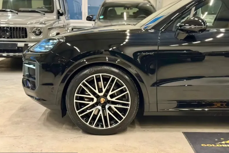Porsche Cayenne din 2026 cu 0 km - oferta POR217742 - foto 15