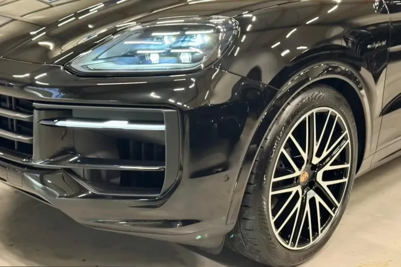 Porsche Cayenne din 2026 cu 0 km - oferta POR217742 - foto 16