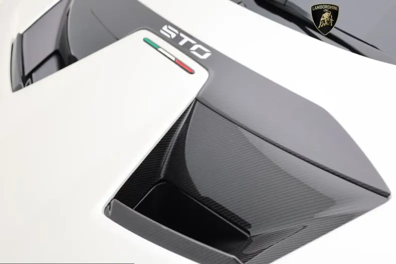 Lamborghini Huracán din 2024 cu 4.432 km - oferta LAM217748 - foto 17