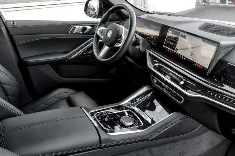 BMW X6 (Seria X) din 2025 cu 14.252 km - oferta BMW217750 - foto 3