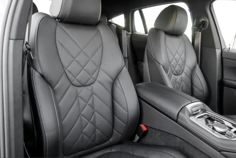 BMW X6 (Seria X) din 2025 cu 14.252 km - oferta BMW217750 - foto 6