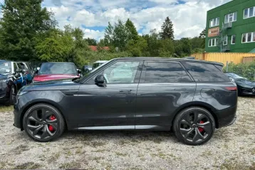 Land Rover Range Rover Sport din 2024 - oferta LAN217752