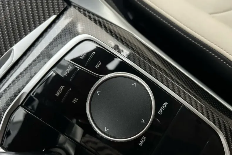 BMW M3 (Seria 3) din 2024 cu 19.558 km - oferta BMW217756 - foto 18