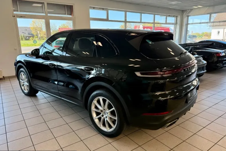 Porsche Cayenne din 2024 cu 17.987 km - oferta POR217760 - foto 3