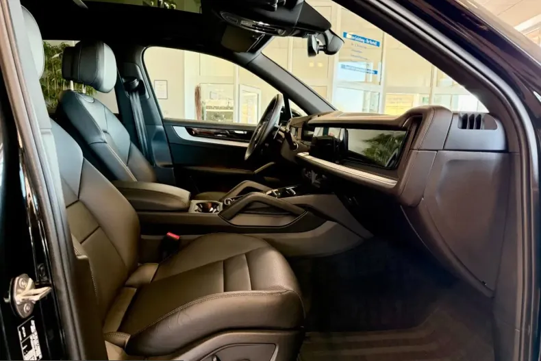 Porsche Cayenne din 2024 cu 17.987 km - oferta POR217760 - foto 11