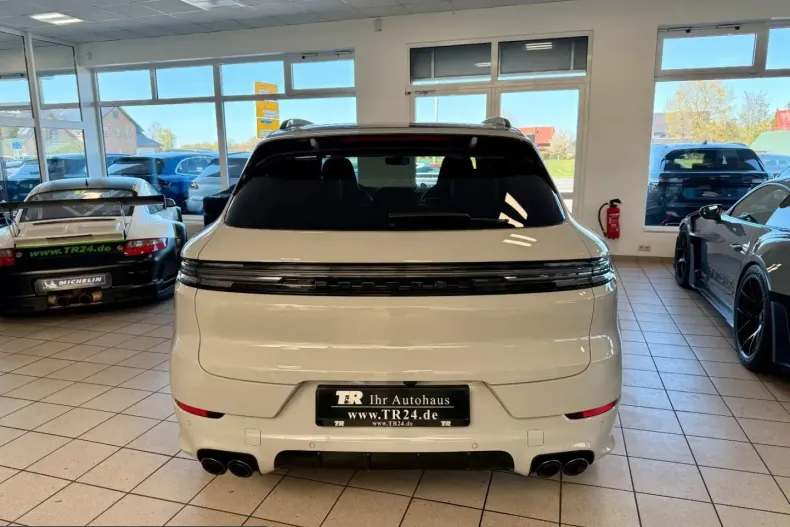 Porsche Cayenne din 2024 cu 33.156 km - oferta POR217761 - foto 4