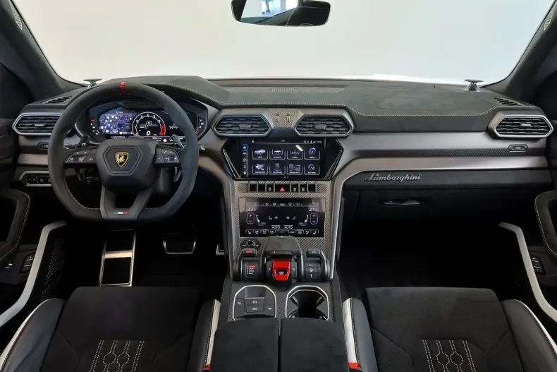 Lamborghini Urus din 2024 cu 39.300 km - oferta LAM217765 - foto 5