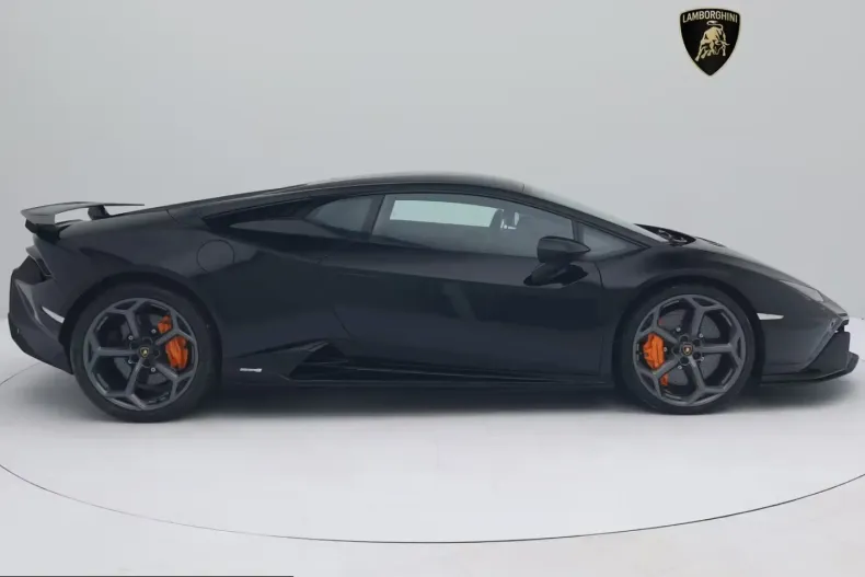 Lamborghini Huracán din 2025 cu 4.200 km - oferta LAM217766 - foto 5