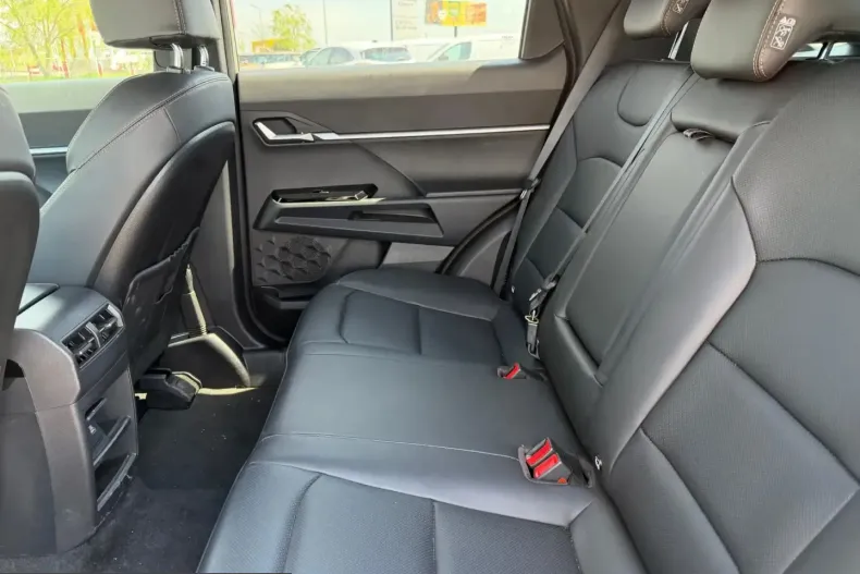 KGM Torres din 2025 cu 5.000 km - oferta KGM217778 - foto 12