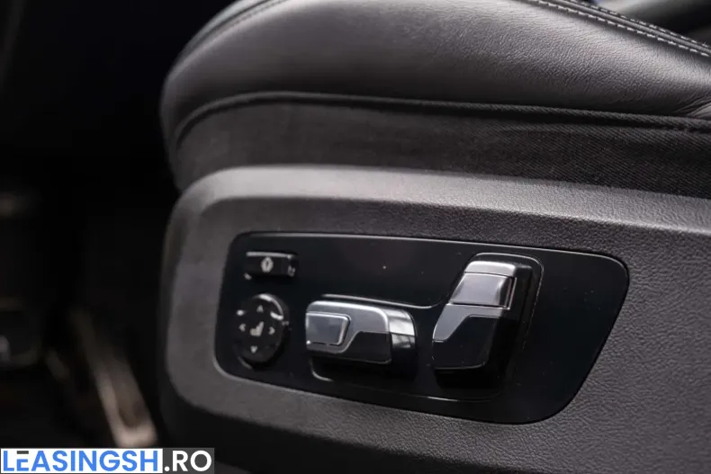 BMW XM (Seria X) din 2023 cu 32.000 km - oferta BMW217781 - foto 14