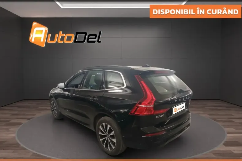 Volvo XC40 din 2023 cu 70.900 km - oferta VOL217795 - foto 5