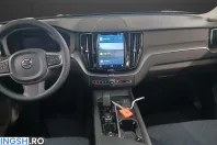 Volvo XC40 din 2023 cu 70.900 km - oferta VOL217795 - foto 11