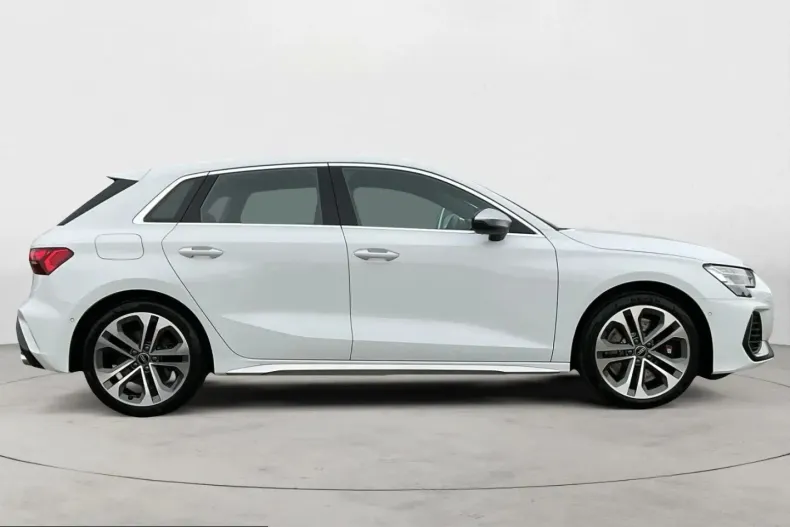Audi S3 din 2024 cu 22.600 km - oferta AUD217798 - foto 4