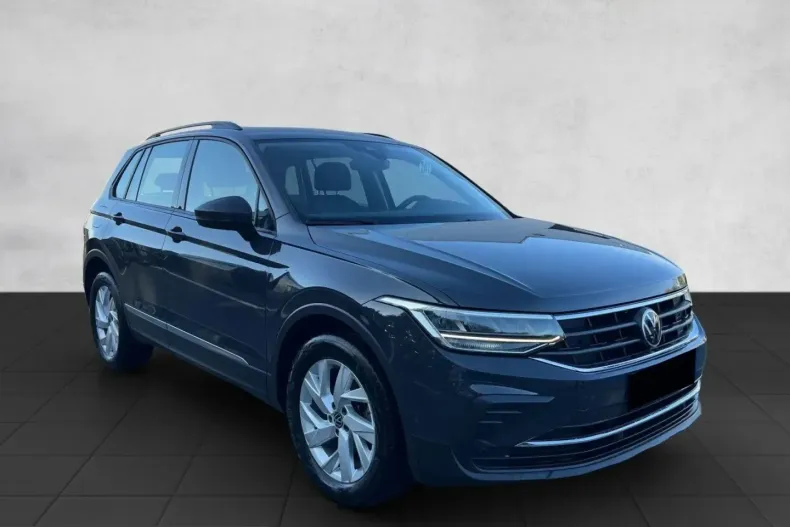 Volkswagen Tiguan din 2023 cu 40.800 km - oferta VOL217802 - foto 3