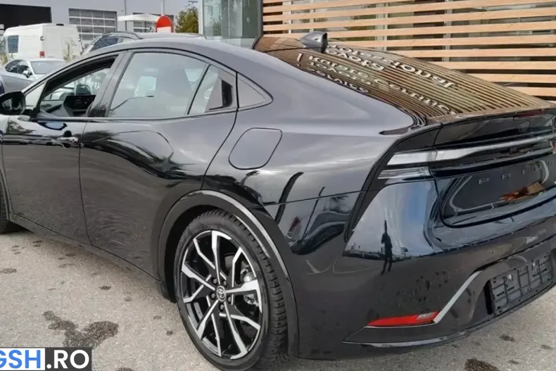 Toyota Prius din 2024 cu 12.000 km - oferta TOY217805 - foto 3