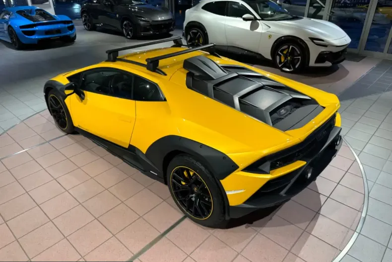 Lamborghini Huracán din 2025 cu 902 km - oferta LAM217808 - foto 6