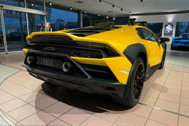 Lamborghini Huracán din 2025 cu 902 km - oferta LAM217808 - foto 7