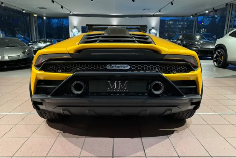 Lamborghini Huracán din 2025 cu 902 km - oferta LAM217808 - foto 11