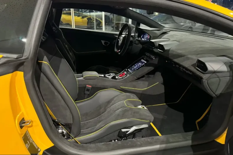Lamborghini Huracán din 2025 cu 902 km - oferta LAM217808 - foto 15