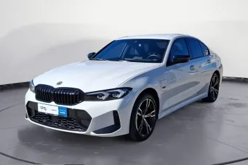 BMW 330 din 2023 - oferta BMW217811