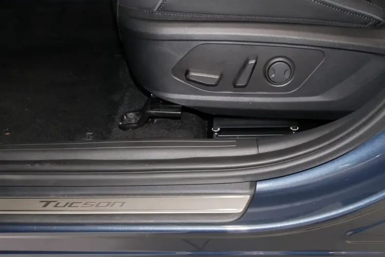 Hyundai Tucson din 2023 cu 15.160 km - oferta HYU217821 - foto 8