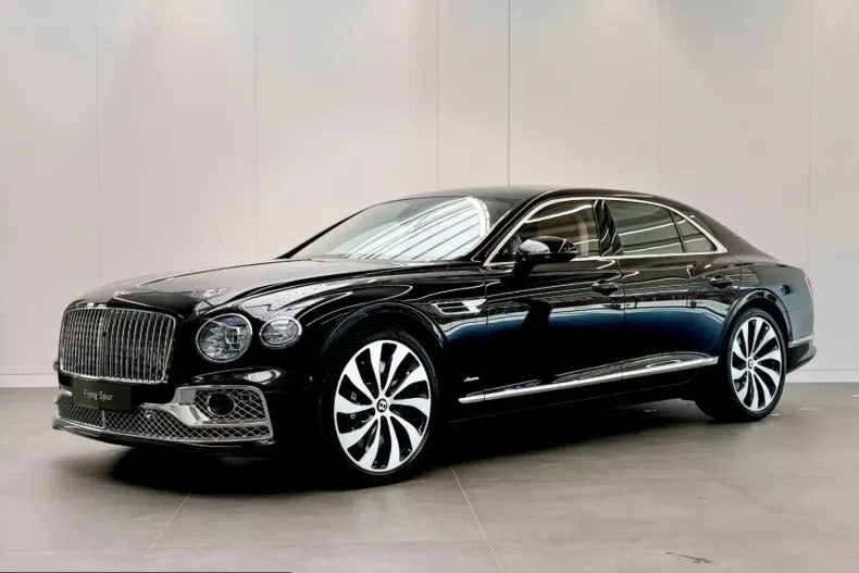 Bentley Azure din 2024 cu 29.800 km - oferta BEN217825 - foto 3