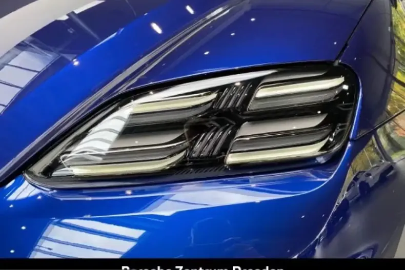 Porsche Macan din 2025 cu 7.650 km - oferta POR217830 - foto 28