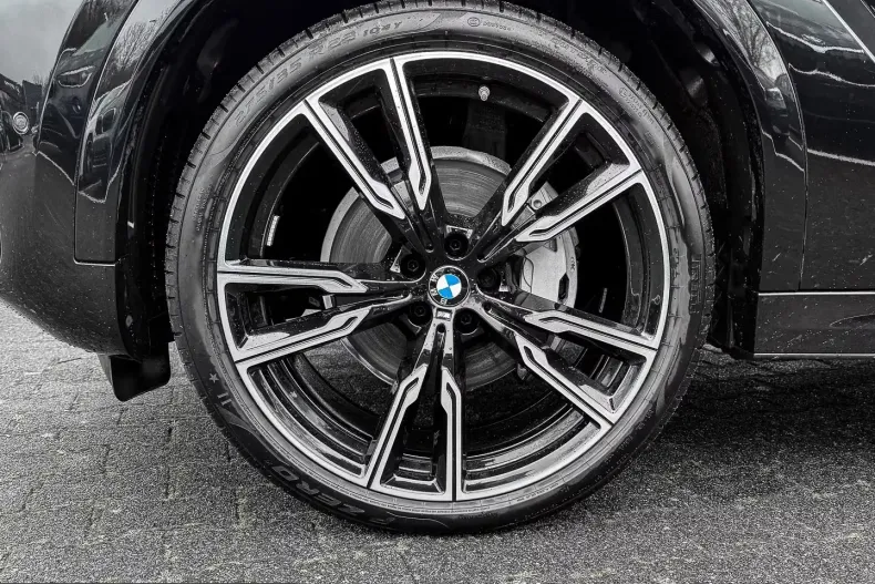 BMW X6 (Seria X) din 2024 cu 30.711 km - oferta BMW217835 - foto 19