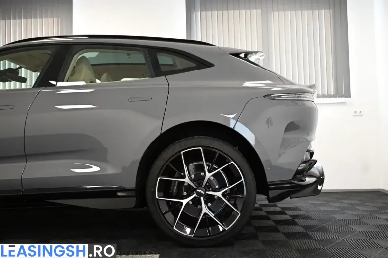 Aston Martin DBX din 2026 cu 130 km - oferta AST217836 - foto 36