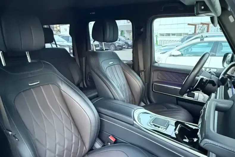 Mercedes-Benz G 63 AMG (Clasa G) din 2024 cu 34.000 km - oferta MER217837 - foto 14