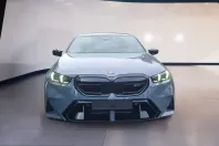 BMW M5 (Seria 5) din 2025 cu 2.208 km - oferta BMW217838 - foto 3