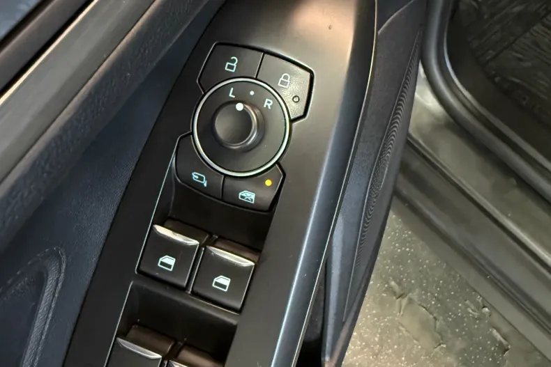 Ford Focus din 2021 cu 159.000 km - oferta FOR217840 - foto 14