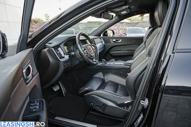 Volvo XC60 din 2021 cu 85.670 km - oferta VOL217852 - foto 12