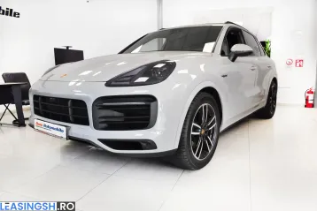 Porsche Cayenne din 2023 - oferta POR217863