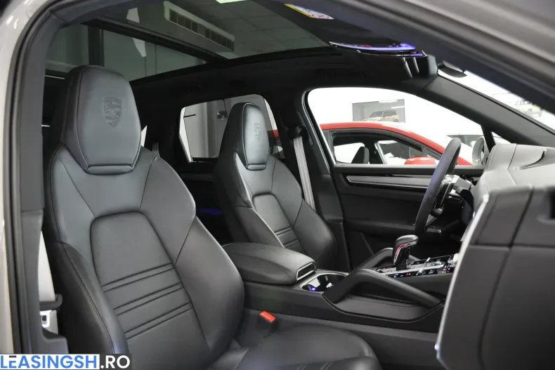 Porsche Cayenne din 2023 cu 37.000 km - oferta POR217863 - foto 24