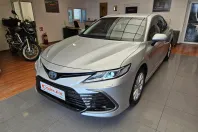 Toyota Camry din 2023 cu 77.200 km - oferta TOY217865 - foto 1