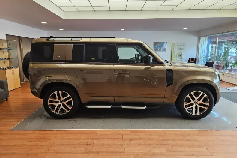 Land Rover Defender din 2022 cu 57.350 km - oferta LAN217866 - foto 4