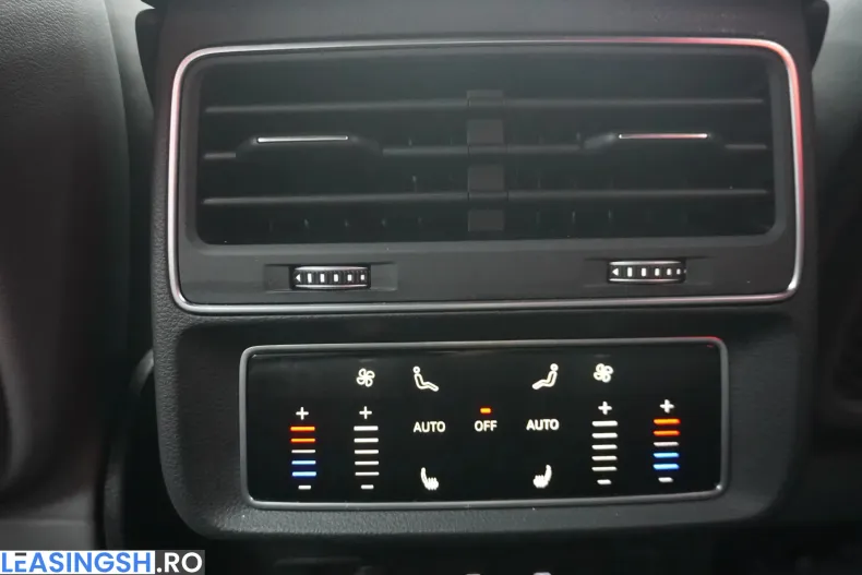 Audi Q8 din 2024 cu 23.726 km - oferta AUD217867 - foto 14