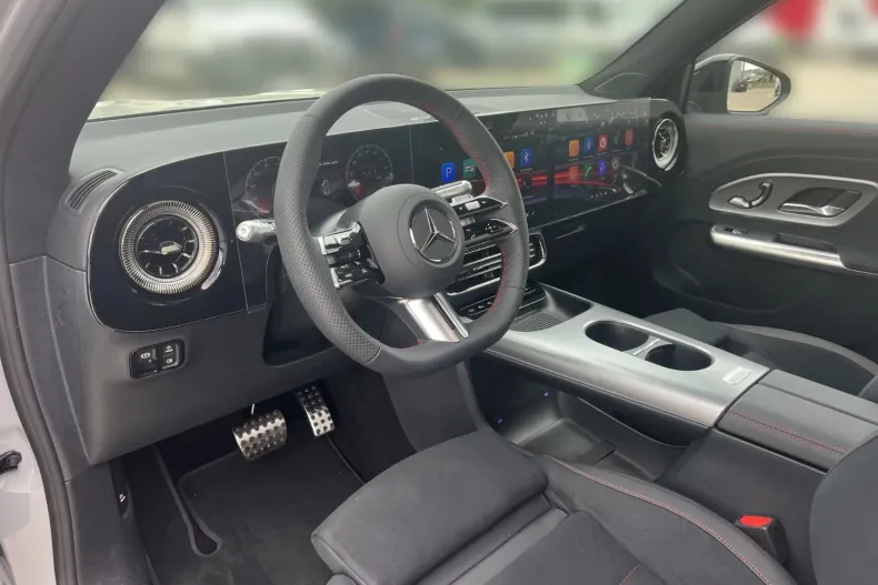 Mercedes-Benz GLB (Clasa GLB) din 2026 cu 10 km - oferta MER217875 - foto 15