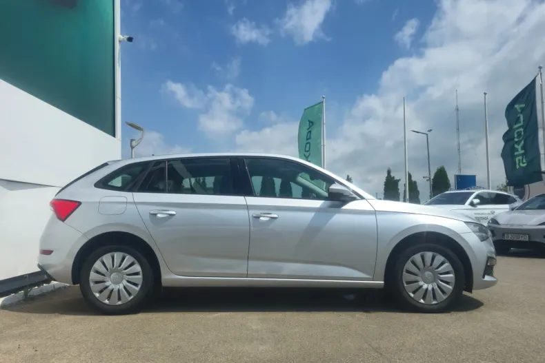 Skoda Scala din 2021 cu 54.149 km - oferta SKO217878 - foto 7